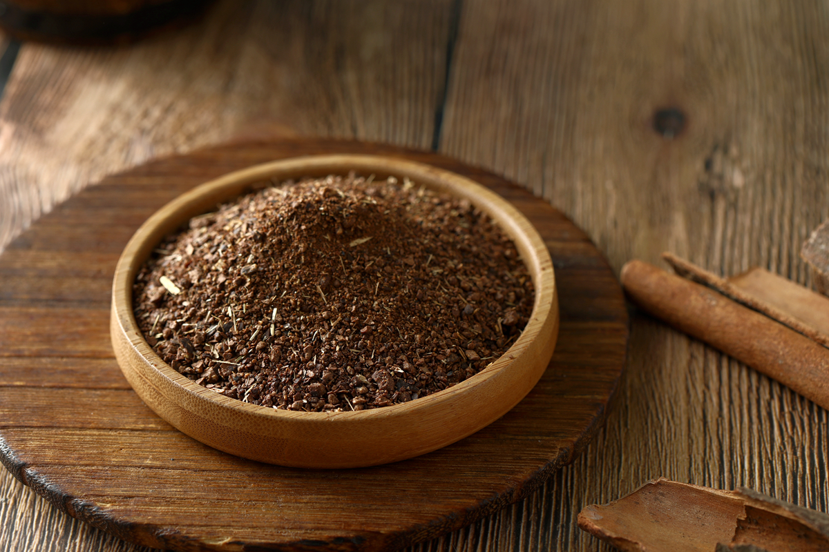 Tea Seed Meal With Straw